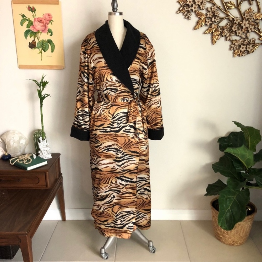 Vintage Victoria's Secret Satin Robe